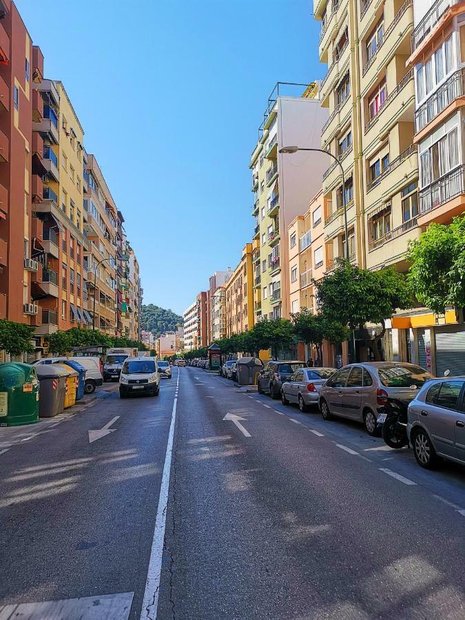 Genuar Apartments Malaga Center. Free Parking Εξωτερικό φωτογραφία